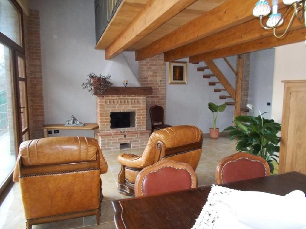 Agriturismo Ercolana Neviglie Room photo